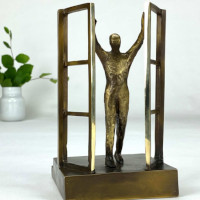 Bronsskulpturen Nya möjligheter