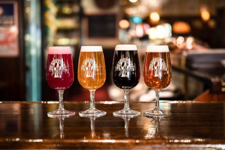 Bjud han på ölprovning